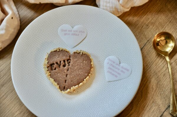 Biscuit surprise - Enterrement Vie de Jeune Fille
