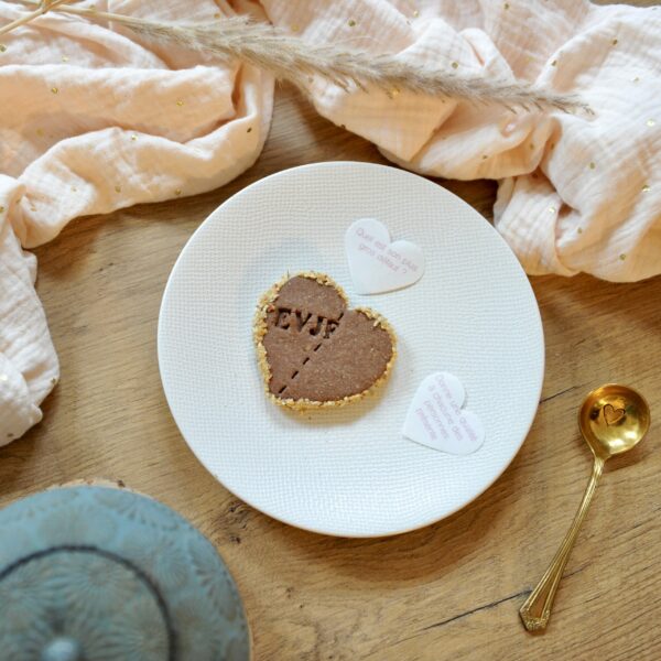 Biscuit surprise - Enterrement Vie de Jeune Fille – Image 2
