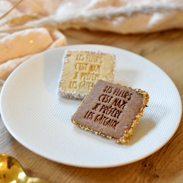 Biscuit Suprise - Les fleurs c'est naze
