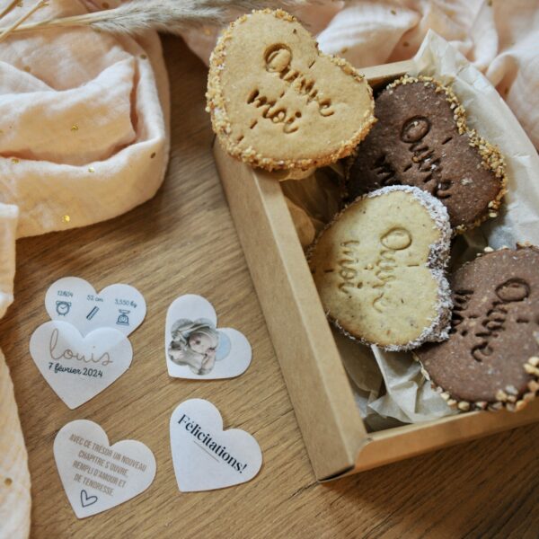 Biscuit suprise - Coffret 4 biscuits Félicitations Mariage ou Naissance – Image 2