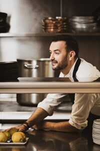 Cyril_Lignac_Portraits_Ischia_Paris_2022_©Yann_Deret