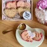 Coffret de biscuits personnalisés artisanaux fête des mères