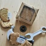 Coffret de quatre biscuits personnalises pour papa, cadeau gourmand de fete des peres