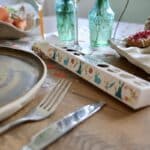 Assortiment de biscuits barres de Pâques chocolat noisette et pistache